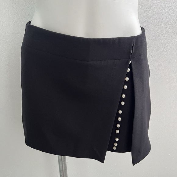 Zara Mini Skort Skirt Black Pearl Accents Size Small High Rise Womens - Picture 5 of 12